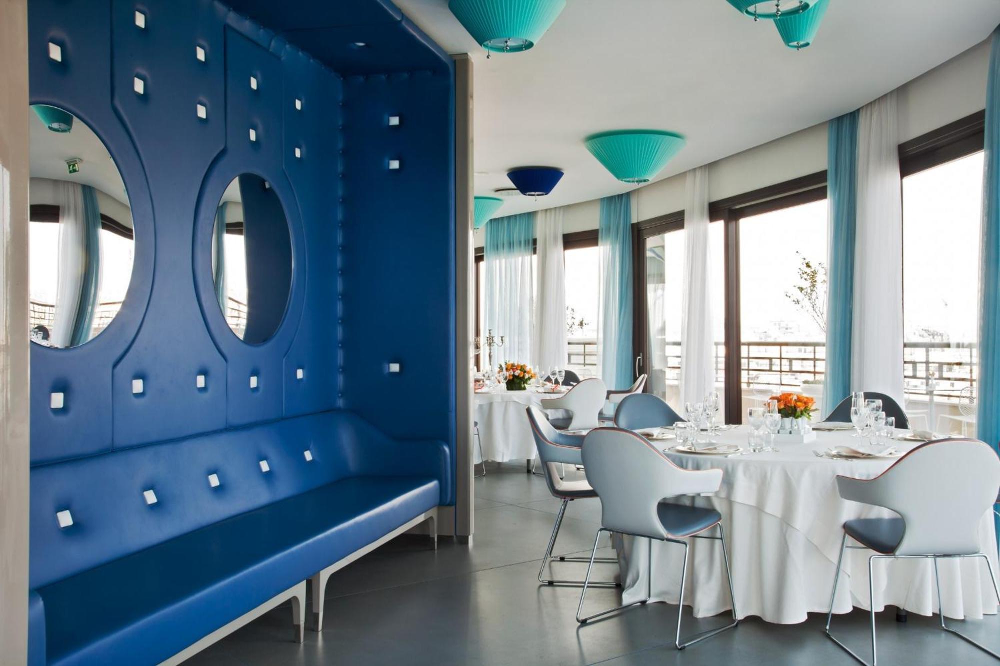 فنادق آي إتش جراند ألبيرجو ديل نازيوني باري المظهر الخارجي الصورة Restaurant
