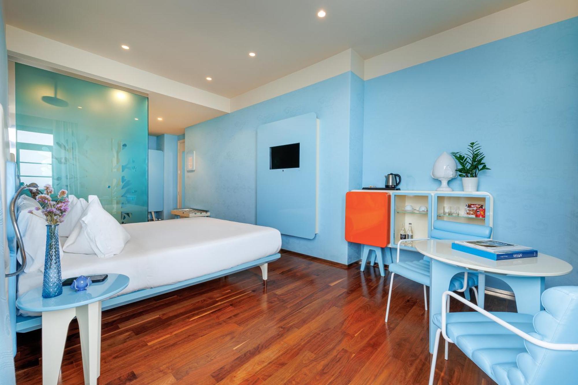فنادق آي إتش جراند ألبيرجو ديل نازيوني باري المظهر الخارجي الصورة A room at the hotel
